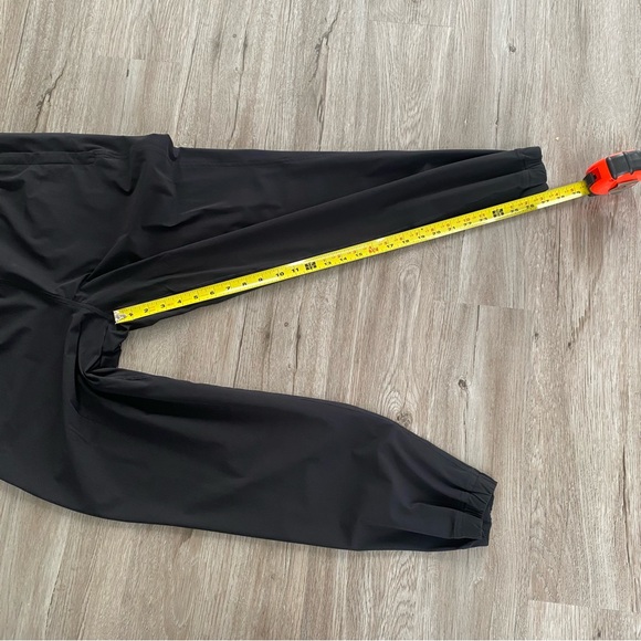 lululemon Adapted State Jogger - Picture 8 of 8